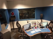 Radio-Nachrichten-Studio / radio news studio