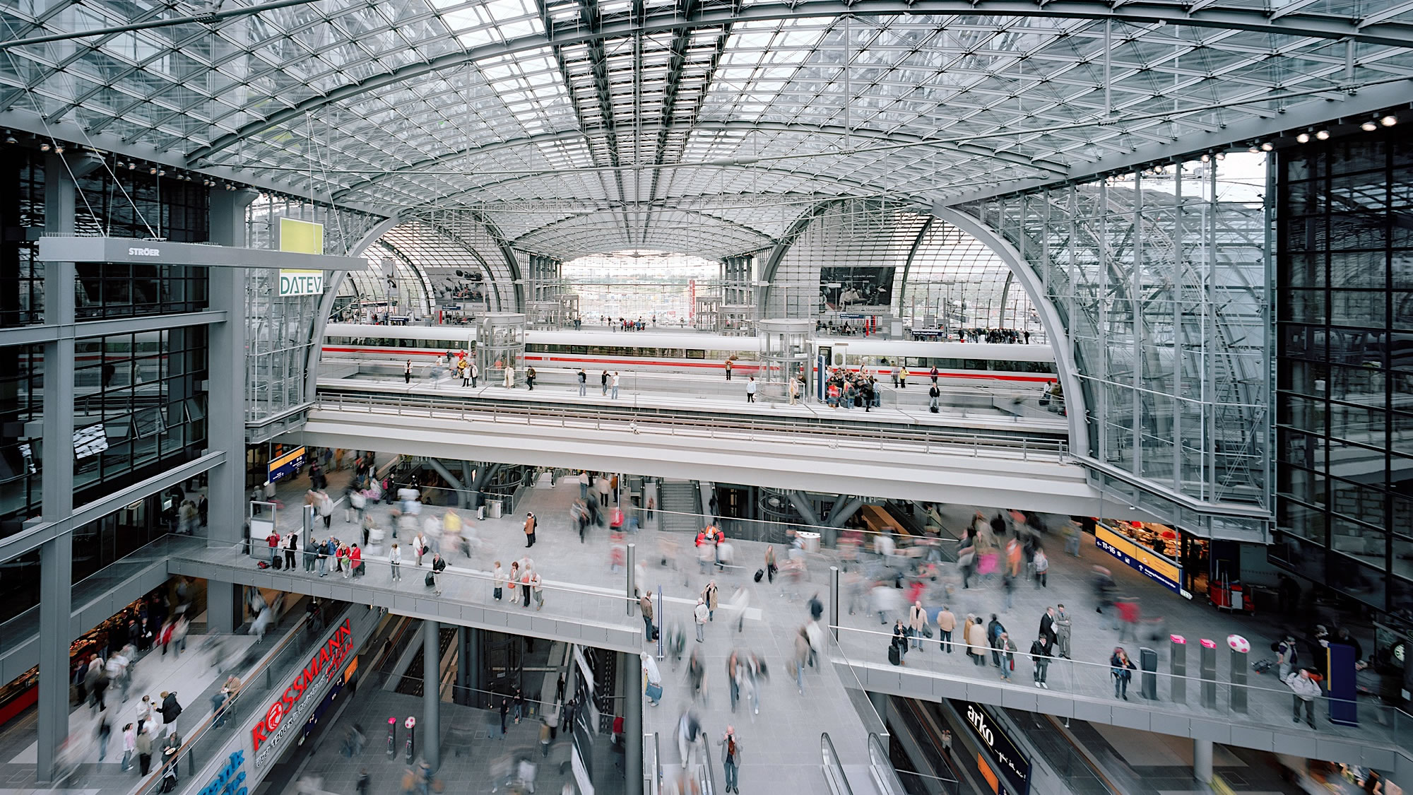 Flughäfen / Bahnhöfe - Hauptbahnhof Berlin