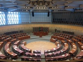 Plenarsaal, von der Tribüne aus / main assembly hall, view from the visitor's gallery