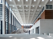 Fertig gestelltes Großes Foyer / Finished Large Lobby